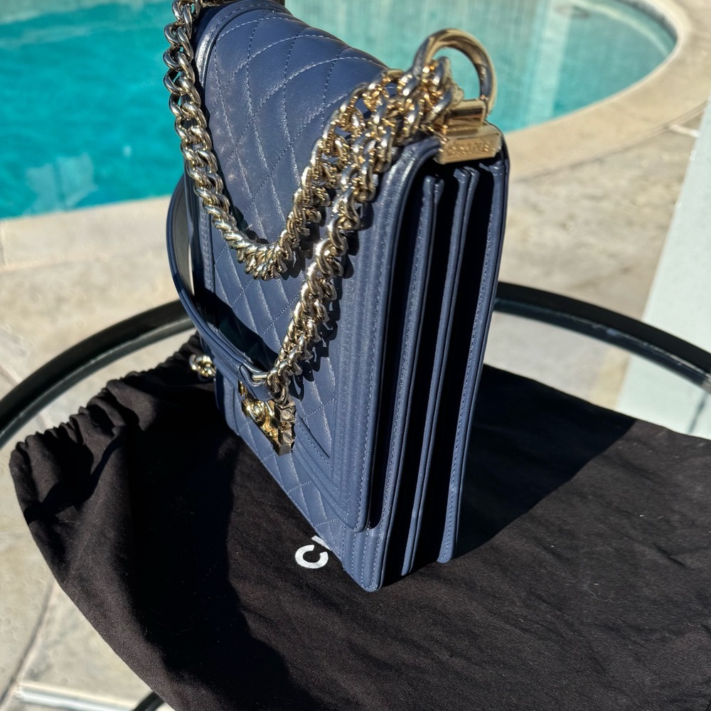 Chanel North South Boy Bag Midnight Blue Quilted Crossbody Bag Champagne Hardwar - Picture 6 of 15